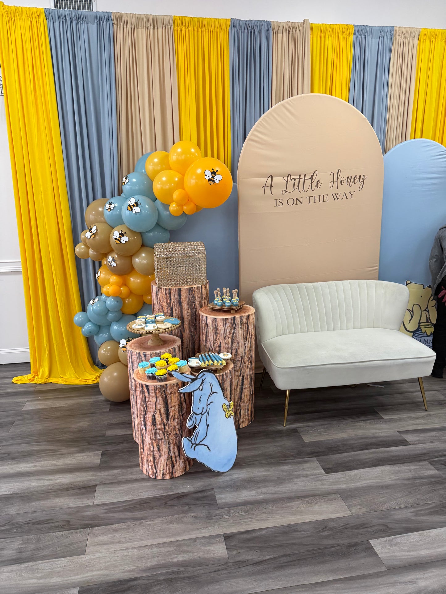 2 ft Cut Outs