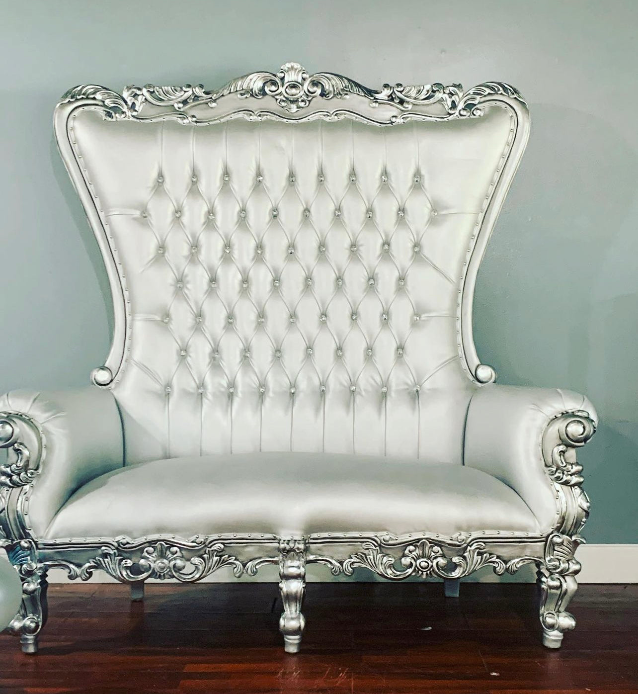 Loveseat Throne - Silver