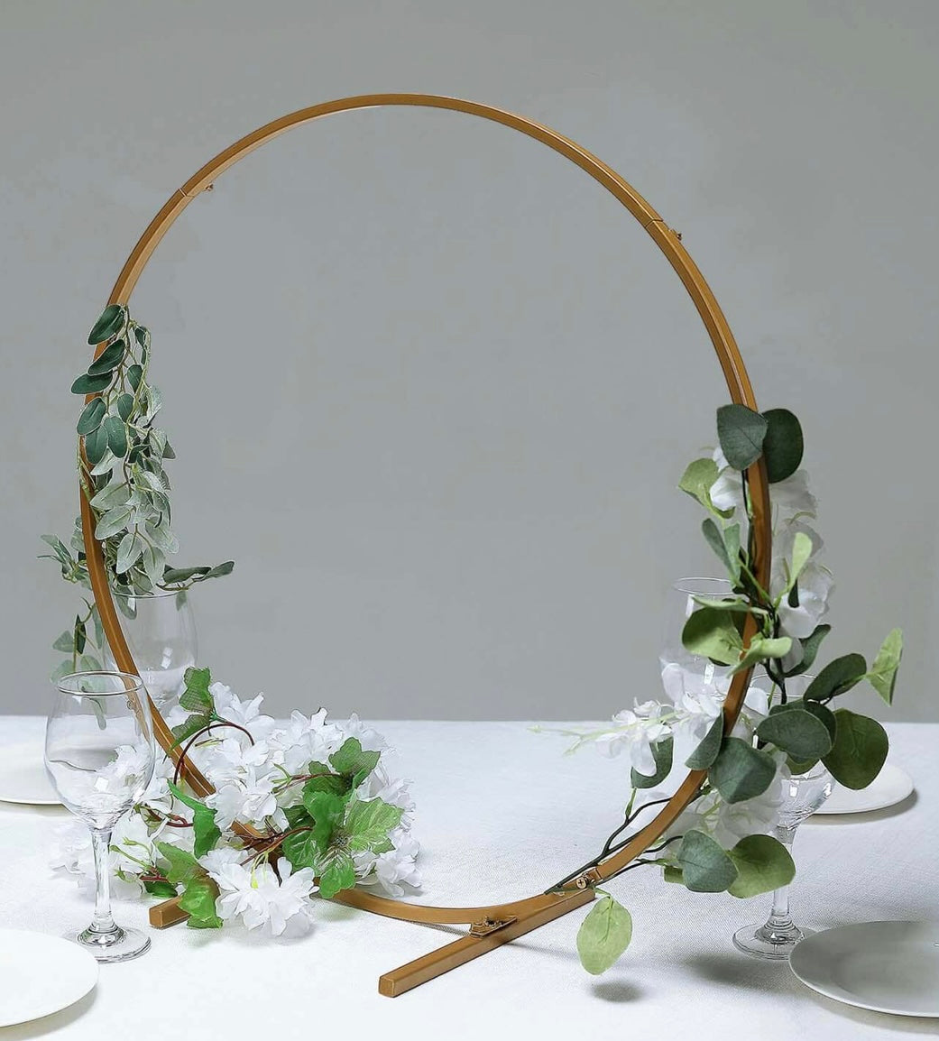 Metal Round Arch Centerpiece