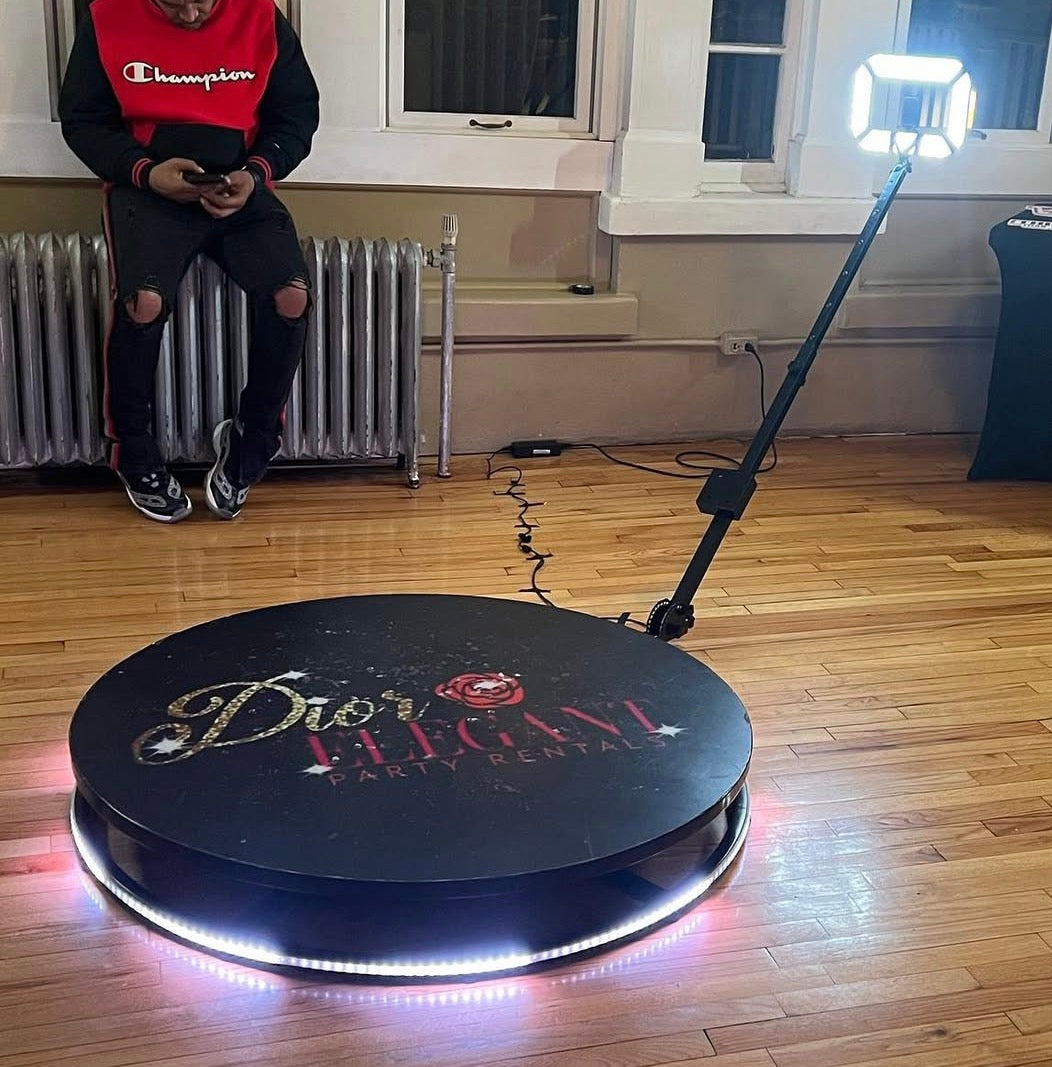 360 Photo Booth 2 hours