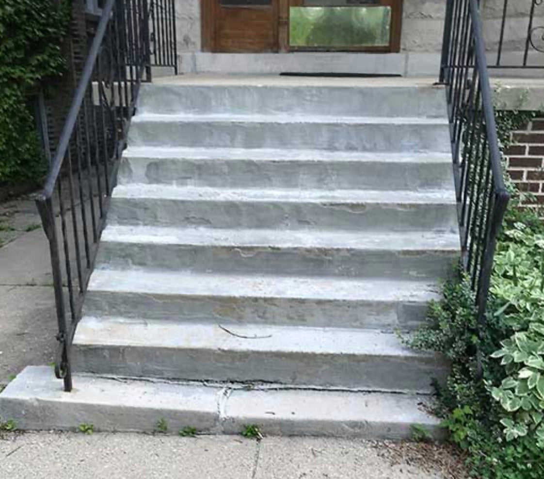 Step fee/ long hallway